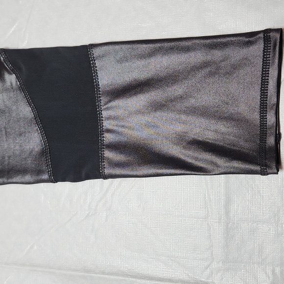 Energy Legging - Picture 3 of 11